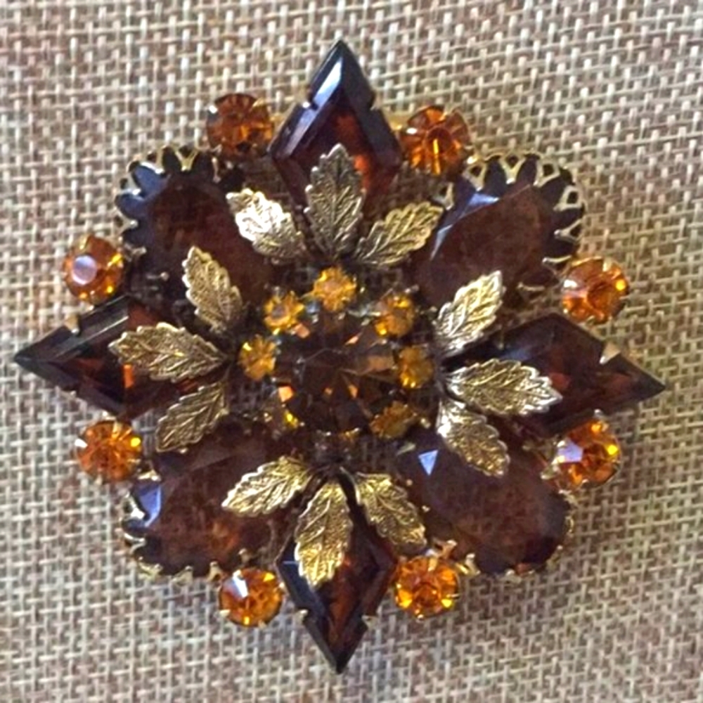 🍂 Impeccable Vintage 50's Faux Smoky Topaz and Citrine Gold Flower Brooch